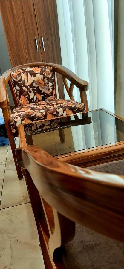 Hotel Hollywood Zirakpur Kültér fotó
