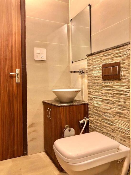 Hotel Hollywood Zirakpur Kültér fotó